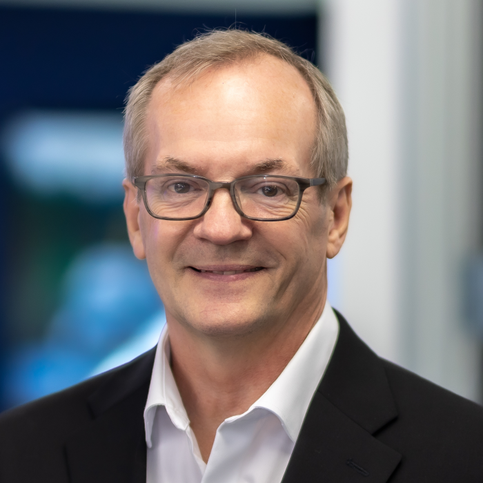 Headshot of Julian Riches, Allstates WorldCargo's Chief Financial Officer